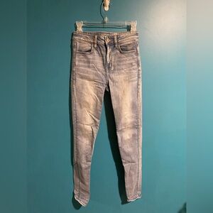 American Eagle Outfitters Light Blue Skinny Jeans